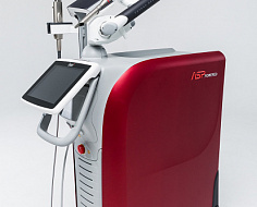 Готовое решение для клиники: лазерная система нового поколения Fotona 4D® PRO для многоуровневого лазерного омоложения лица
