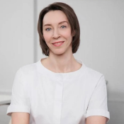 Елена Владимировна Белякова, врач-косметолог клиники «КЛАЗКО»
